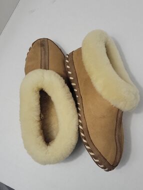 Women’s Chestnut Suede Shearling-Lined Slip-On Slippers